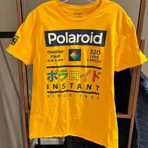 Yellow Polaroid Instant Camera cotton t-shirt size large. Short sleeve. EUC.